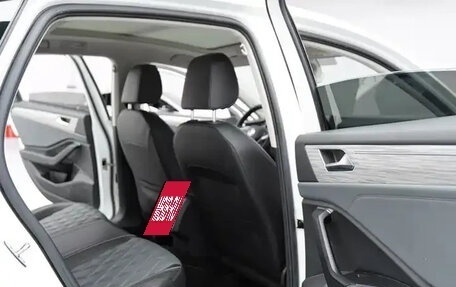 Volkswagen Passat B8 рестайлинг, 2022 год, 2 100 000 рублей, 9 фотография