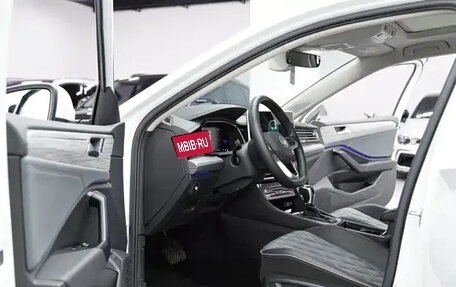 Volkswagen Passat B8 рестайлинг, 2022 год, 2 100 000 рублей, 7 фотография