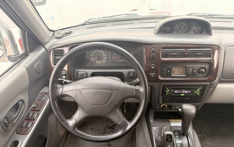 Mitsubishi Pajero Sport II рестайлинг, 2003 год, 550 000 рублей, 10 фотография