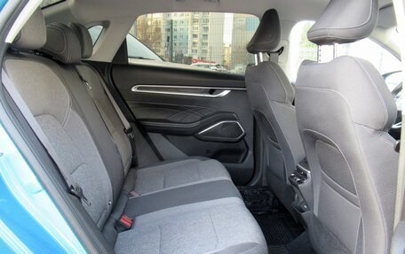 Geely Emgrand, 2023 год, 1 743 000 рублей, 10 фотография