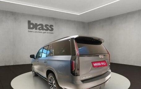 Cadillac Escalade V, 2024 год, 20 578 800 рублей, 5 фотография