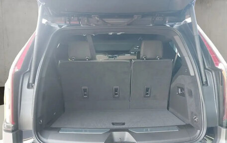 Cadillac Escalade V, 2024 год, 20 578 800 рублей, 15 фотография