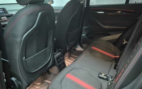 BMW X1, 2018 год, 3 200 000 рублей, 14 фотография