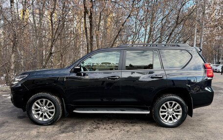 Toyota Land Cruiser Prado 150 рестайлинг 2, 2019 год, 5 550 000 рублей, 4 фотография