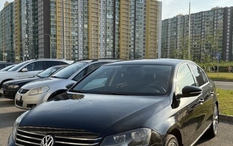 Volkswagen Passat B7, 2011 год, 790 000 рублей, 3 фотография