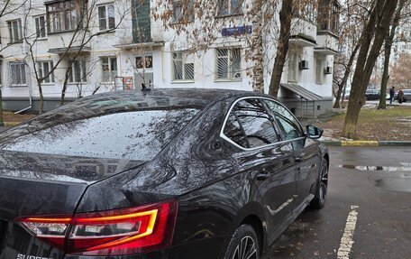 Skoda Superb III рестайлинг, 2016 год, 1 950 000 рублей, 5 фотография