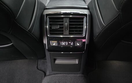 Skoda Superb III рестайлинг, 2016 год, 1 950 000 рублей, 10 фотография