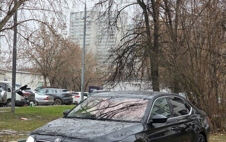 Skoda Superb III рестайлинг, 2016 год, 1 950 000 рублей, 2 фотография