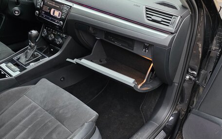 Skoda Superb III рестайлинг, 2016 год, 1 950 000 рублей, 15 фотография