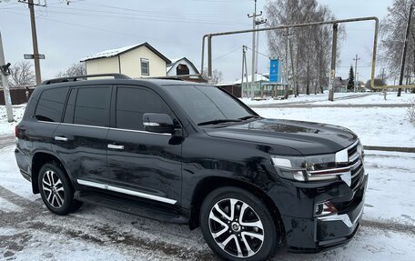 Toyota Land Cruiser 200, 2016 год, 4 350 000 рублей, 10 фотография