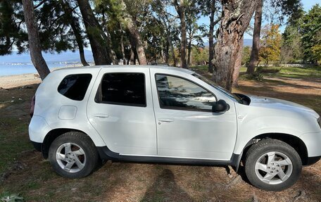 Renault Duster I рестайлинг, 2017 год, 999 999 рублей, 6 фотография