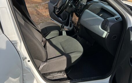 Renault Duster I рестайлинг, 2017 год, 999 999 рублей, 13 фотография