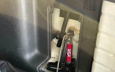 Renault Duster I рестайлинг, 2017 год, 999 999 рублей, 22 фотография