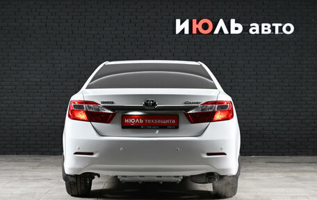 Toyota Camry, 2013 год, 1 995 000 рублей, 7 фотография