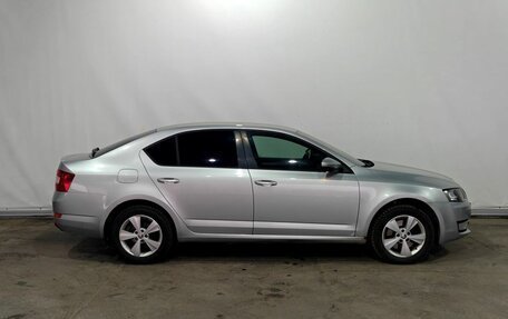 Skoda Octavia, 2013 год, 1 190 000 рублей, 8 фотография