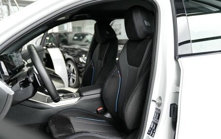 BMW 3 серия, 2025 год, 5 600 000 рублей, 11 фотография