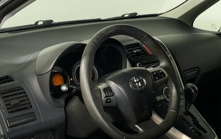 Toyota Auris II, 2011 год, 848 000 рублей, 13 фотография