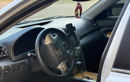 Toyota Camry, 2006 год, 830 000 рублей, 9 фотография