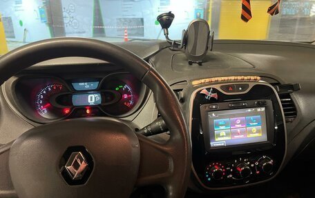 Renault Kaptur I рестайлинг, 2018 год, 950 000 рублей, 3 фотография