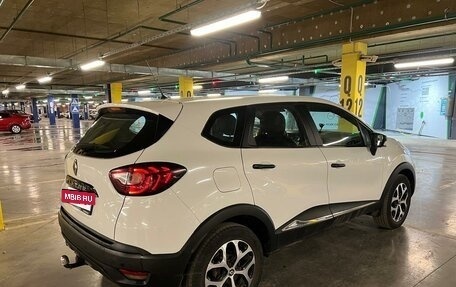 Renault Kaptur I рестайлинг, 2018 год, 950 000 рублей, 4 фотография