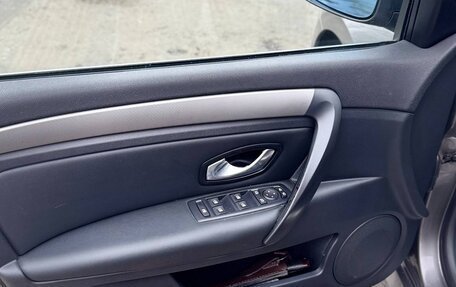 Renault Laguna III рестайлинг, 2008 год, 775 000 рублей, 11 фотография