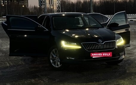Skoda Superb III рестайлинг, 2016 год, 2 000 000 рублей, 5 фотография