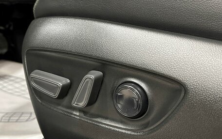 Toyota RAV4, 2025 год, 4 070 000 рублей, 19 фотография