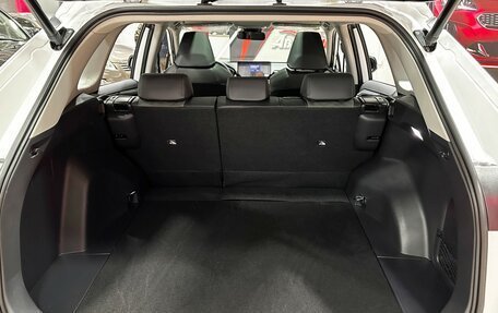 Toyota RAV4, 2025 год, 4 070 000 рублей, 14 фотография