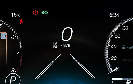 Toyota RAV4, 2025 год, 4 070 000 рублей, 21 фотография