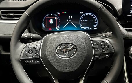 Toyota RAV4, 2025 год, 4 070 000 рублей, 31 фотография