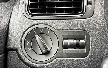 Volkswagen Polo VI (EU Market), 2011 год, 685 000 рублей, 18 фотография