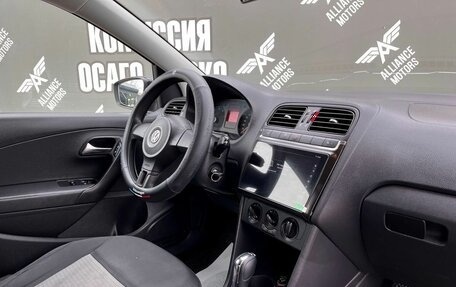 Volkswagen Polo VI (EU Market), 2011 год, 685 000 рублей, 21 фотография