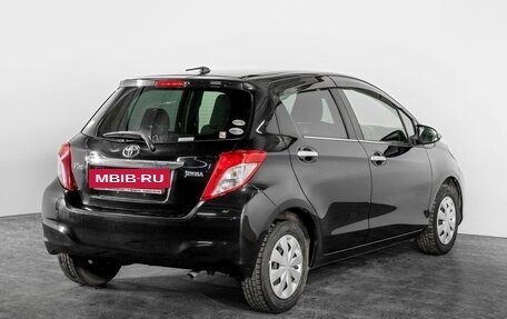 Toyota Vitz, 2011 год, 800 000 рублей, 3 фотография