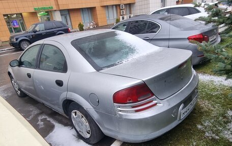 Dodge Stratus II, 2004 год, 190 000 рублей, 3 фотография