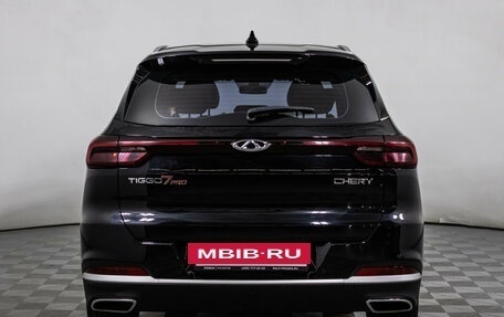 Chery Tiggo 7 Pro, 2022 год, 1 799 000 рублей, 6 фотография