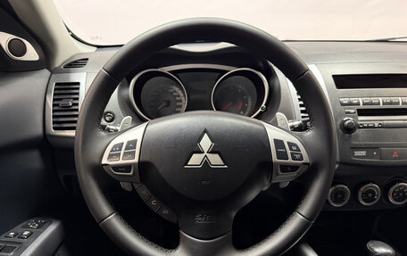 Mitsubishi Outlander III рестайлинг 3, 2008 год, 1 250 000 рублей, 9 фотография