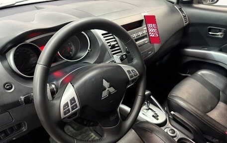 Mitsubishi Outlander III рестайлинг 3, 2008 год, 1 250 000 рублей, 7 фотография