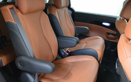 KIA Carnival, 2023 год, 4 950 000 рублей, 11 фотография