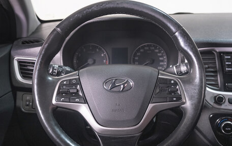 Hyundai Solaris II рестайлинг, 2018 год, 1 249 000 рублей, 8 фотография