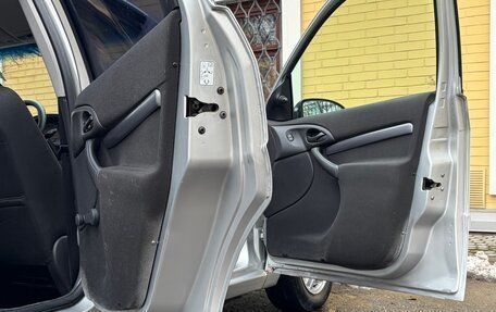 Ford Focus IV, 2003 год, 260 000 рублей, 7 фотография