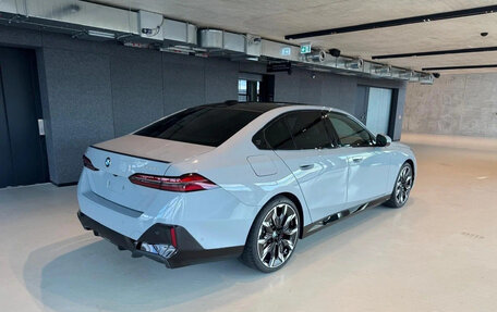 BMW 5 серия, 2025 год, 5 079 900 рублей, 3 фотография