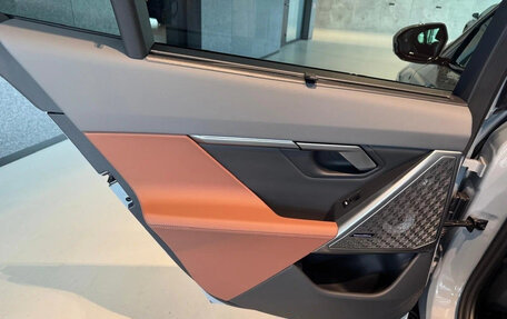 BMW 5 серия, 2025 год, 5 079 900 рублей, 7 фотография