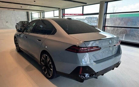 BMW 5 серия, 2025 год, 5 079 900 рублей, 12 фотография