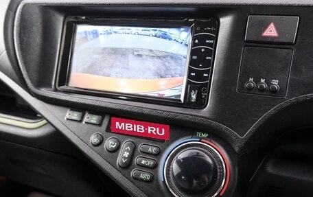 Toyota Aqua I, 2013 год, 889 000 рублей, 16 фотография