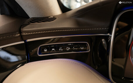 Mercedes-Benz S-Класс AMG, 2015 год, 5 990 000 рублей, 28 фотография