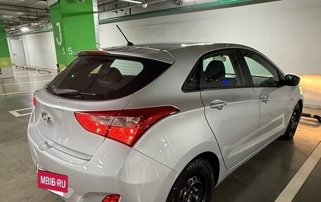Hyundai i30 II рестайлинг, 2013 год, 890 000 рублей, 8 фотография