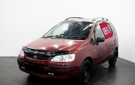 Toyota Corolla Spacio II, 1997 год, 320 000 рублей, 1 фотография