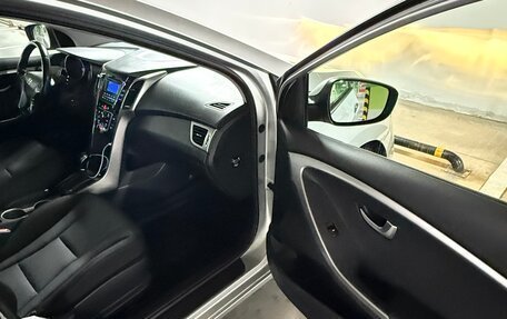 Hyundai i30 II рестайлинг, 2013 год, 890 000 рублей, 12 фотография