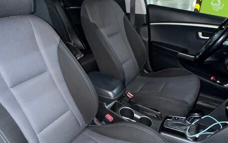 Hyundai i30 II рестайлинг, 2013 год, 890 000 рублей, 14 фотография