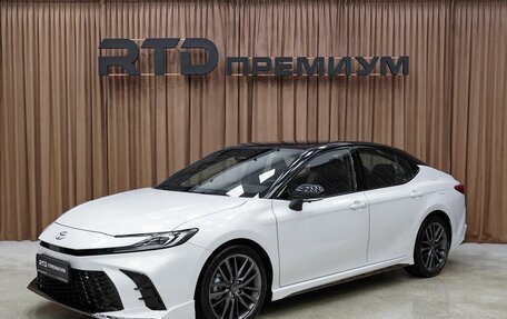 Toyota Camry, 2025 год, 4 500 000 рублей, 2 фотография
